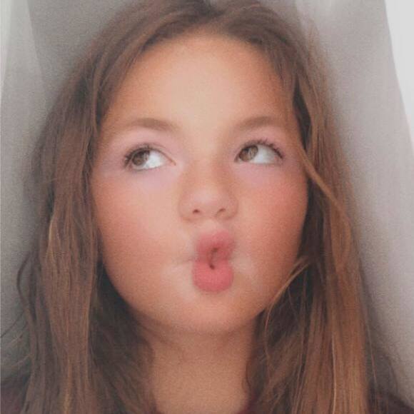 Meet your Posher, Hannah - Picture 1 of 1